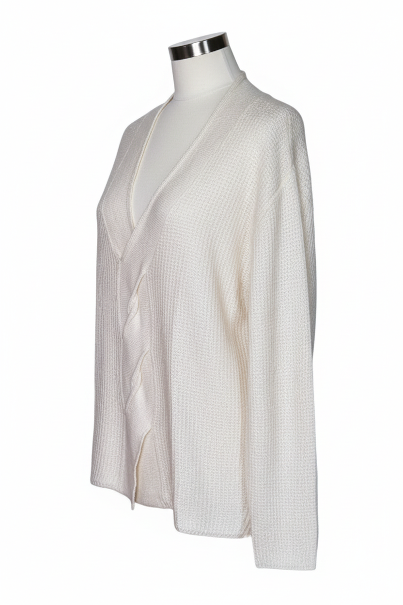 Pullover auf Puppe ohne Etikett - Cremefarben
